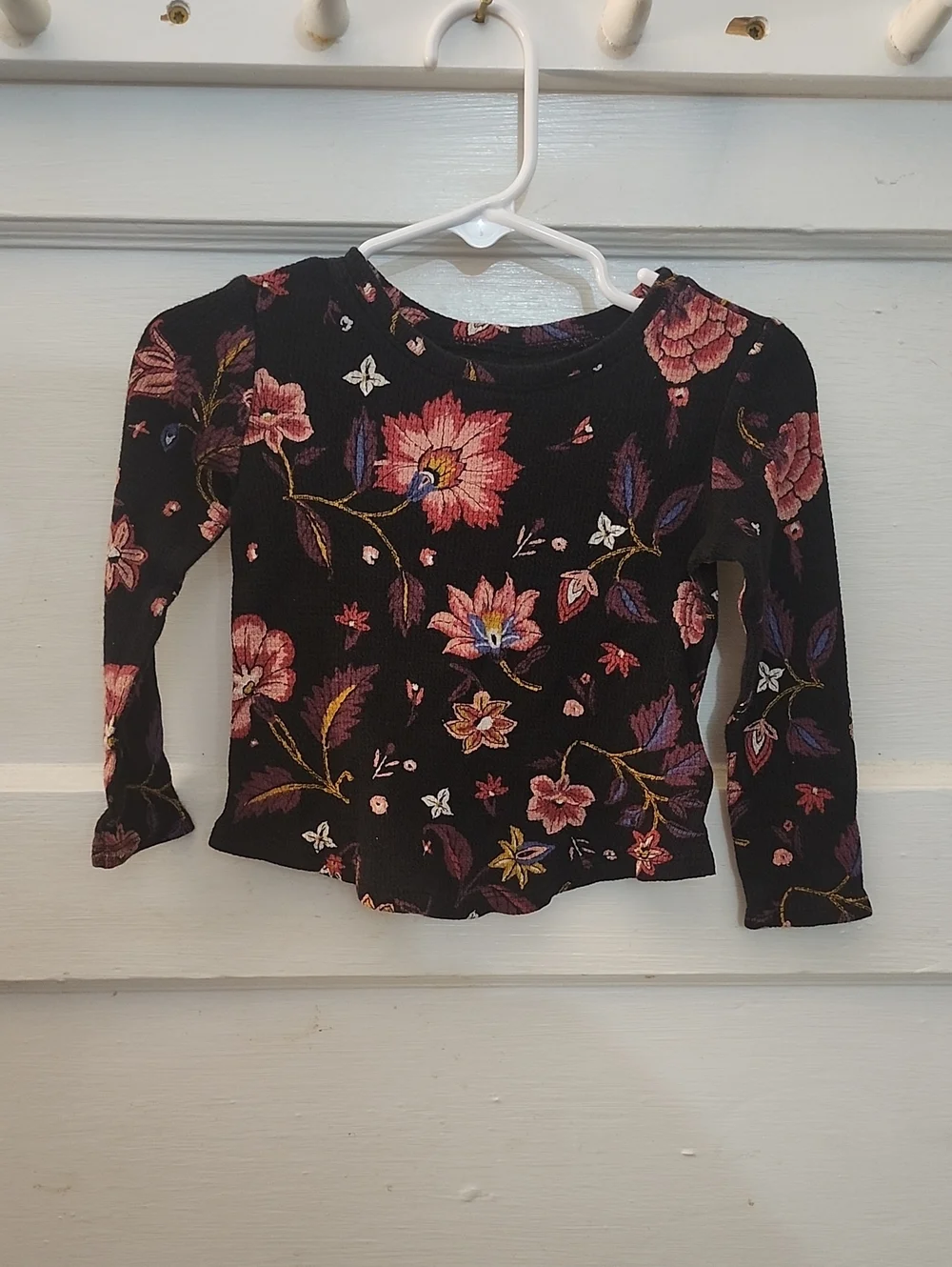 Old Navy Black Floral Ribbed Long Sleeve Top with Pink Accents